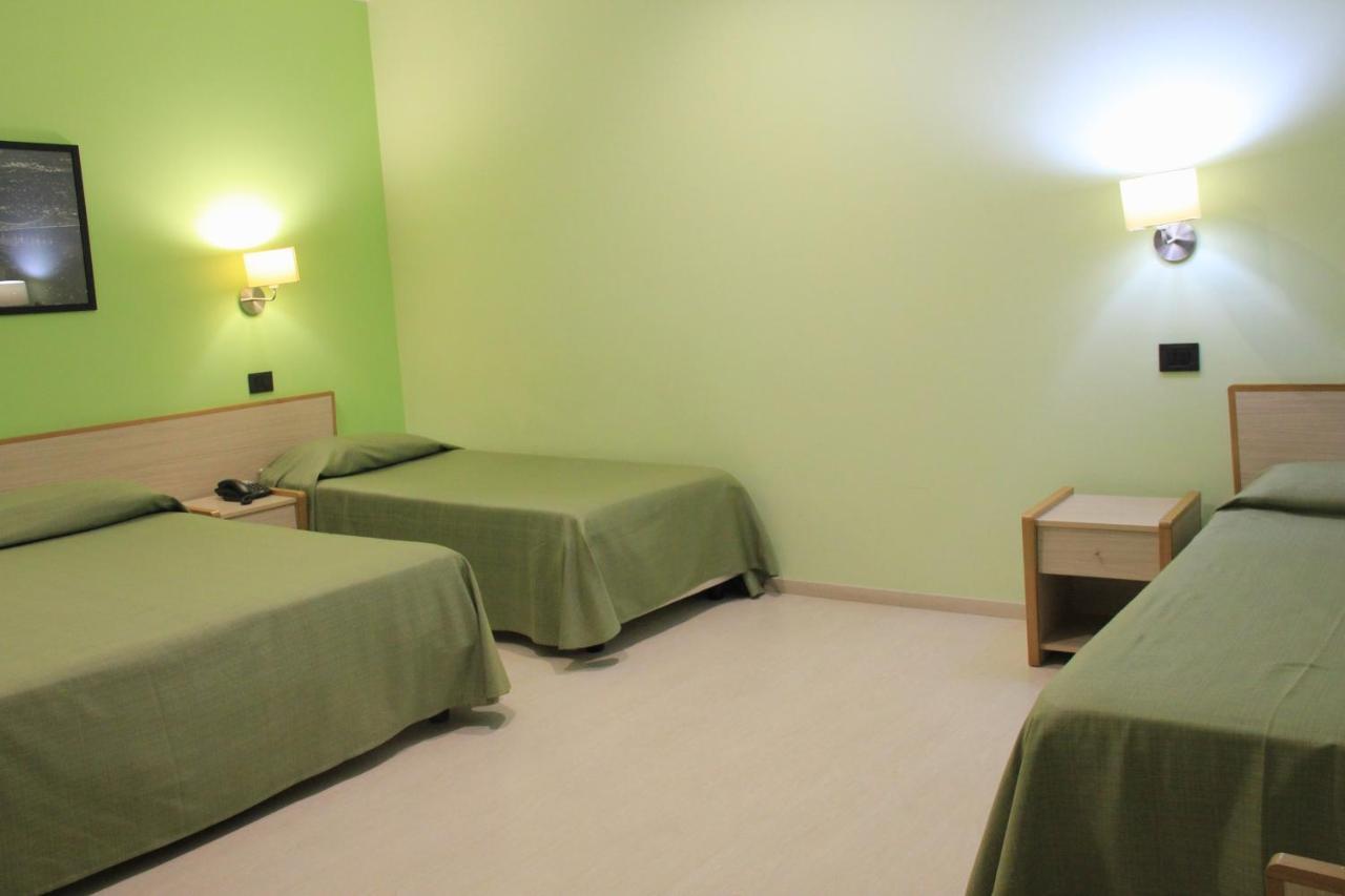 Citta' Dei Papi Hotel Anagni Kültér fotó