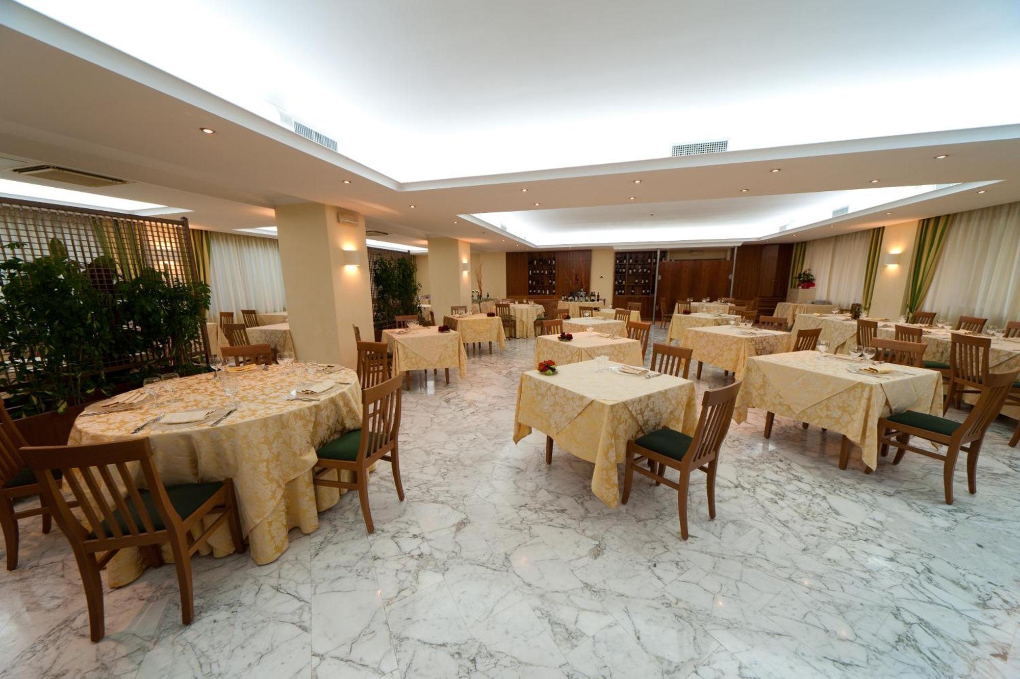 Citta' Dei Papi Hotel Anagni Kültér fotó