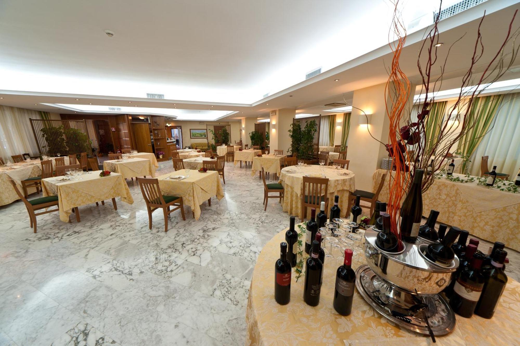 Citta' Dei Papi Hotel Anagni Kültér fotó